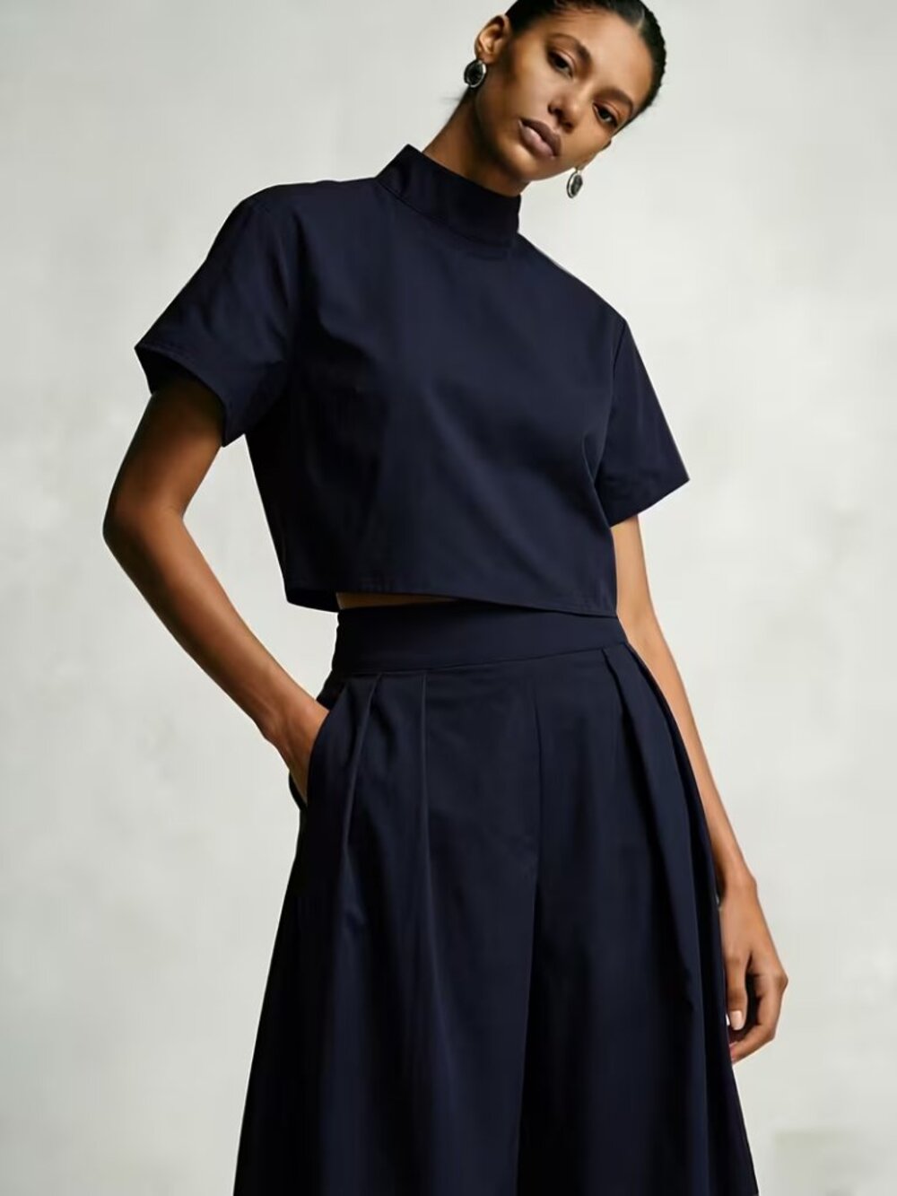 Navy Blue Short Top + Wide Leg Pants Set - Picture 5 of 6